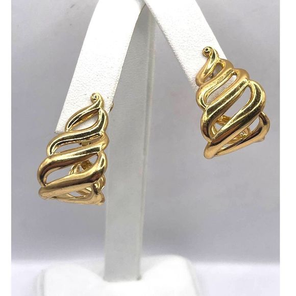 VTG Vendome Gold Tone‎ Openwork Hoop Clip Screwback Earrings - Picture 1 of 9